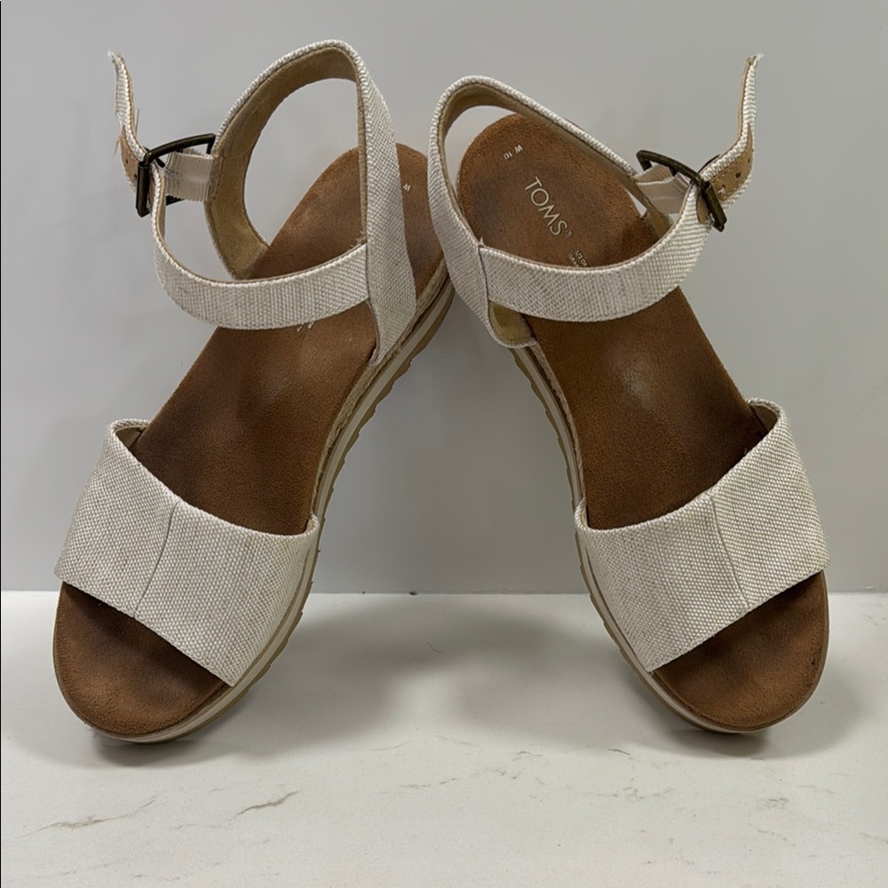 TOMS Women's Cream Sandals